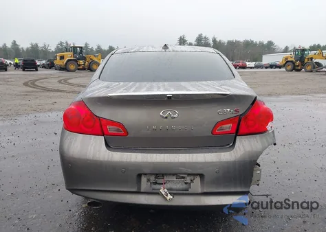 2011 Infiniti G37X из США, поврежденный, VIN JN1CV6ARXBM407241